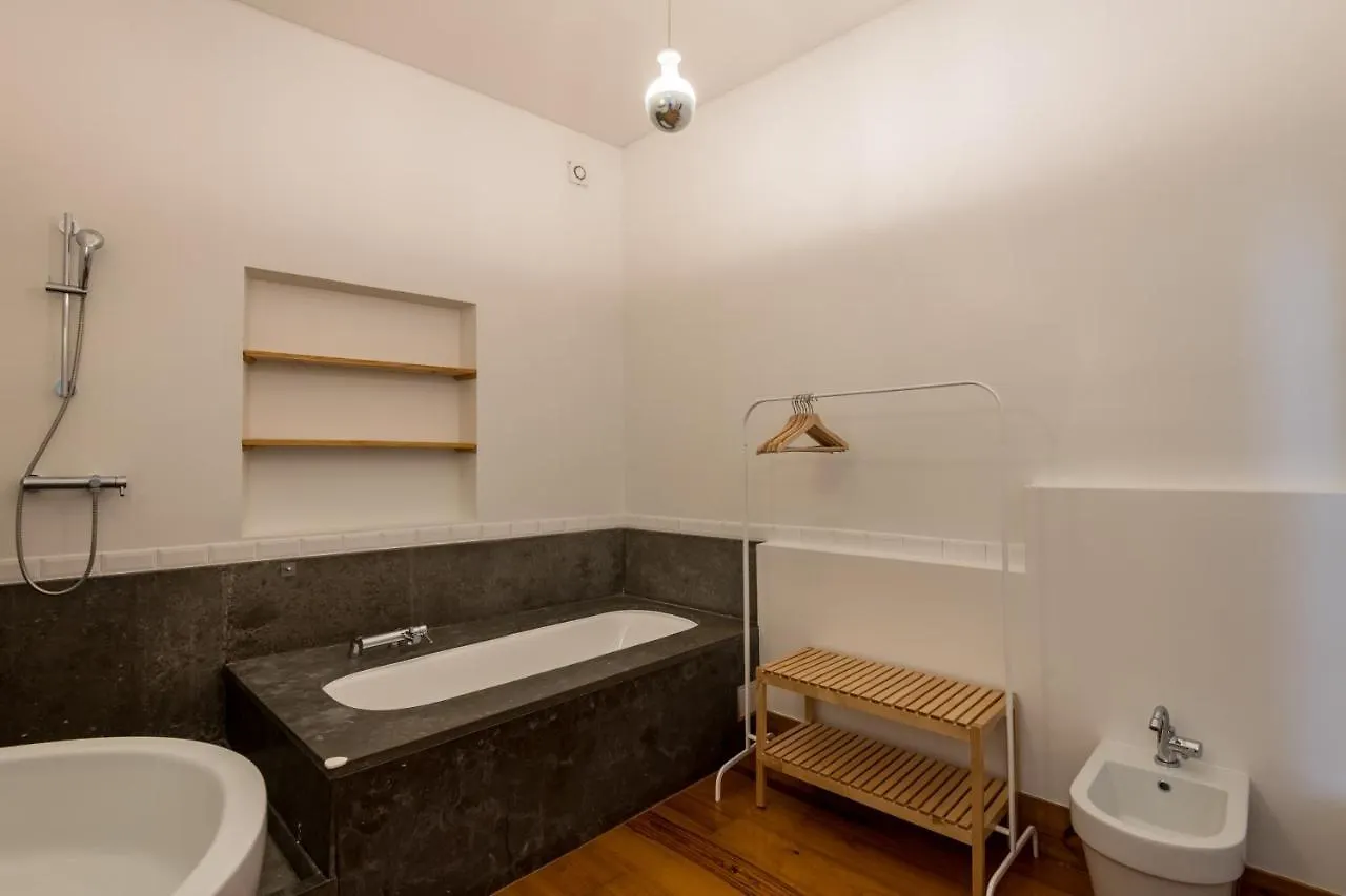 Guest house Lost Lisbon :: Avenida House